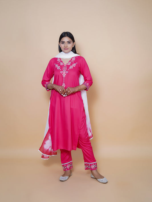 Pink Embroidered Rayon Straight Kurta
