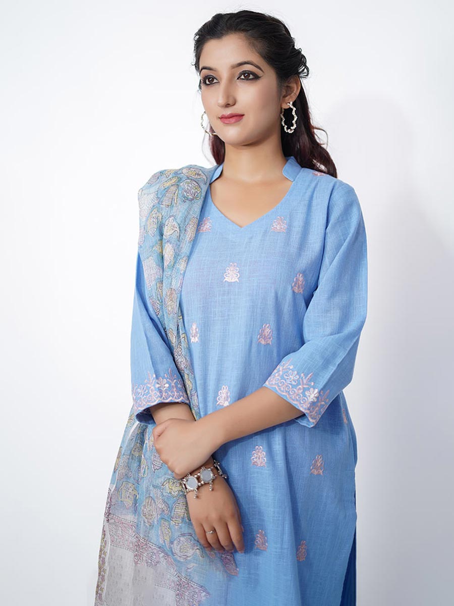 Blue Machine Work Linen Kurta