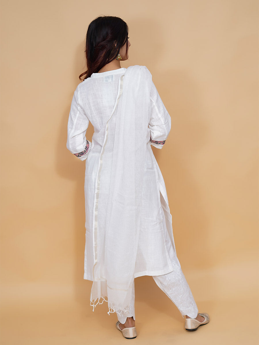 White Cotton Plain Suit Set with Border Neck